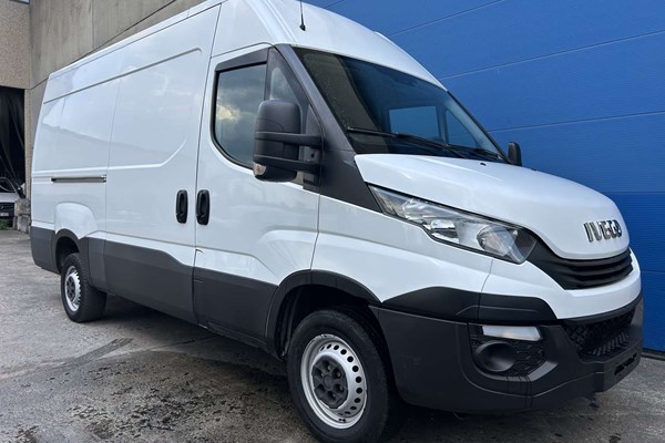Kenidi: Iveco Daily