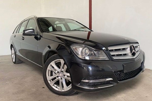 Kenidi: Mercedes-Benz C 200