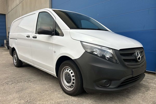 Kenidi: Mercedes-Benz Vito